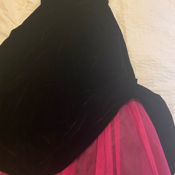 Vintage strapless velvet gown - Picture 3 of 4